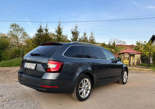 Skoda Octavia cena 63900 przebieg: 129500, rok produkcji 2017 z Biała małe 67